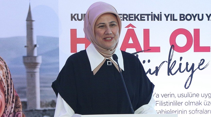 I S T A N B U L T U R K K I Z I L A Y G E N E L B A S K A N I P 1285911 382617